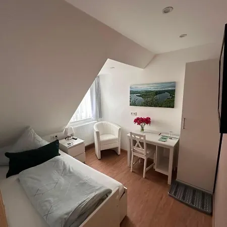 Haus Talblick Edersee Guest house