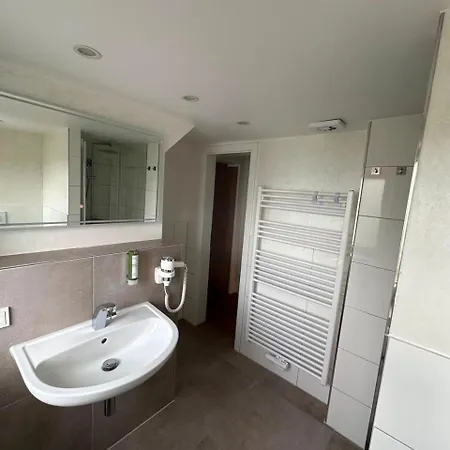 Guest house Haus Talblick Edersee 3*