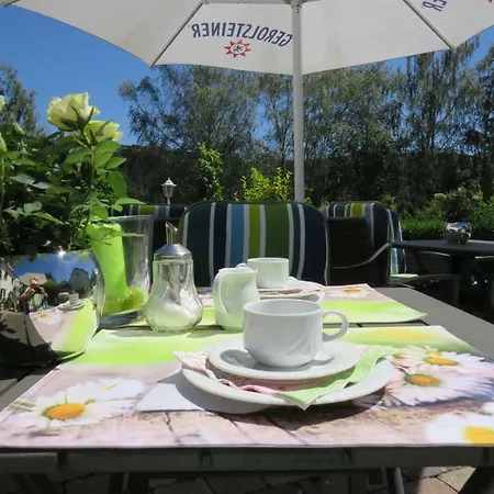 Konukevi Haus Talblick Edersee